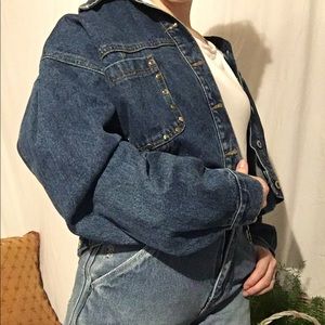 90s vintage denim jacket, begging for a new home!